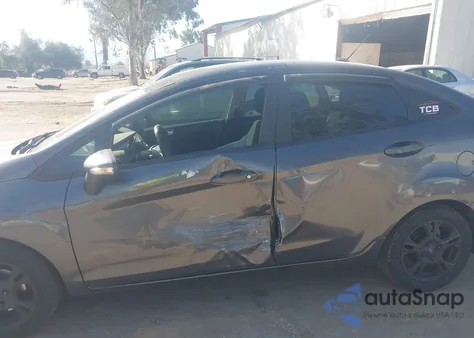 2015 Ford Fiesta Se из США, поврежденный, VIN 3FADP4BJ5FM161871